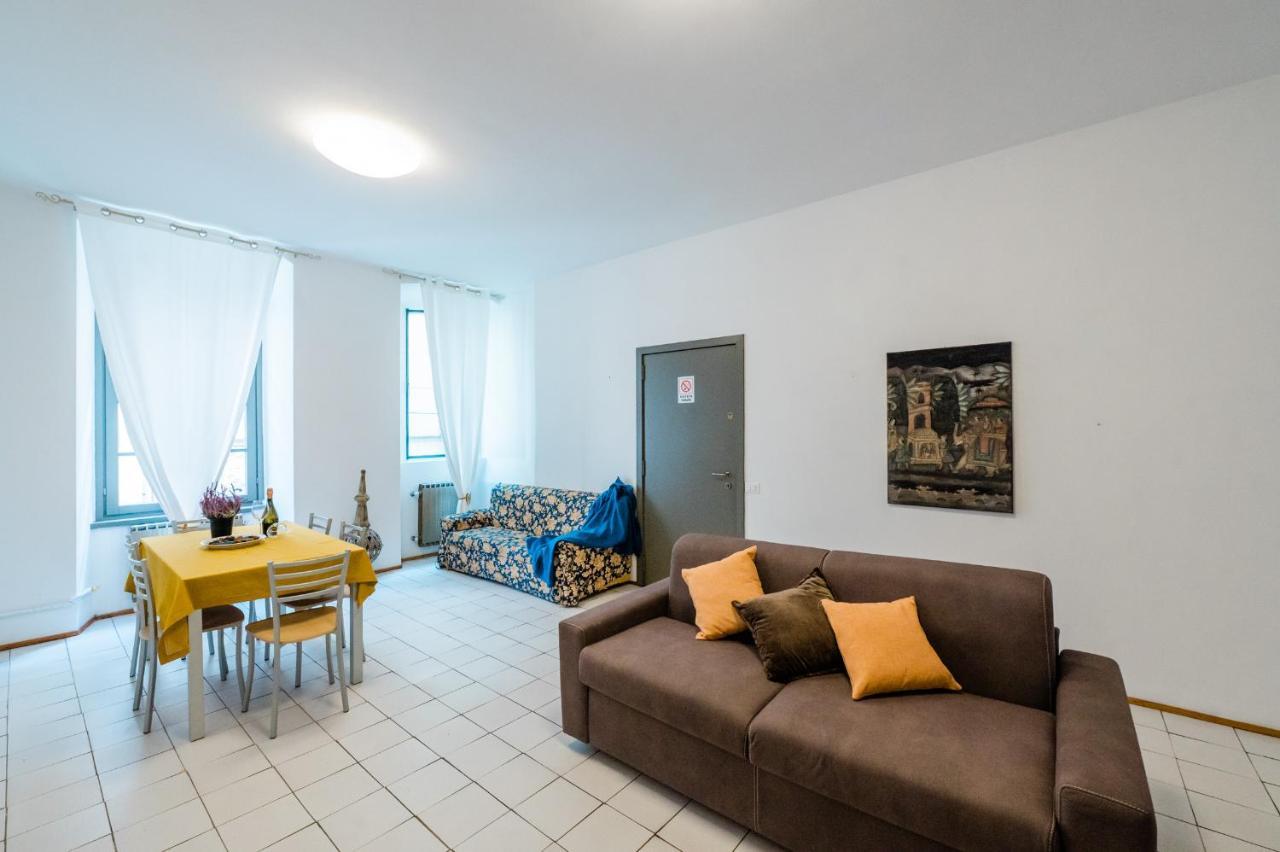 Feel - Salvecchio Apartments Bergamo Bagian luar foto